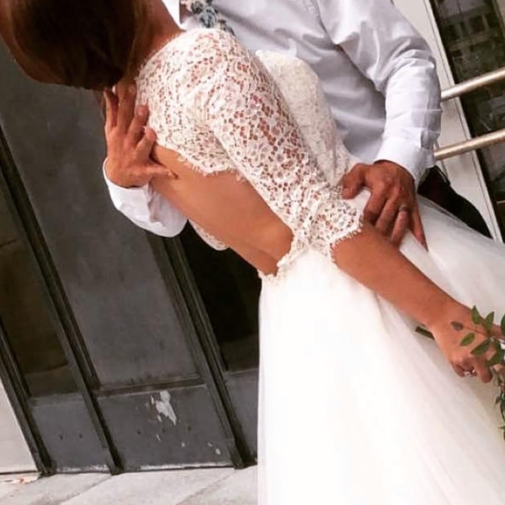 Wedding dress